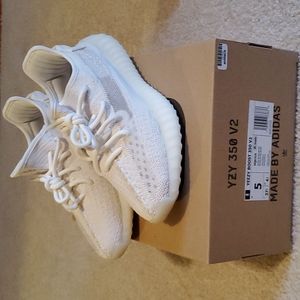 Adidas Yeezy 350 v2